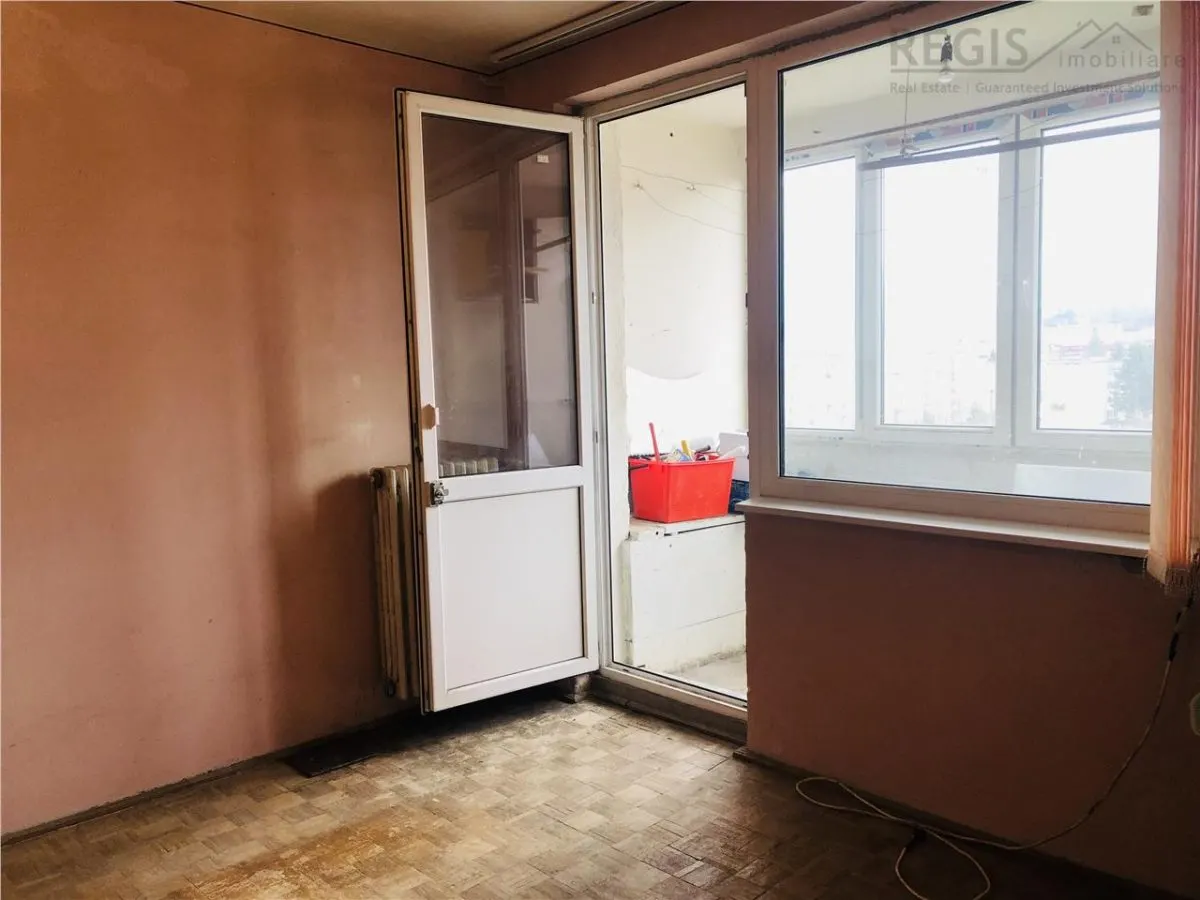 Zona Garii 2 Camere renovabil la etaj intermediar - foto 4