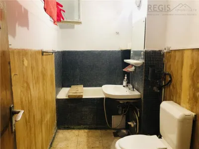 Zona Garii 2 Camere renovabil la etaj intermediar - foto 9
