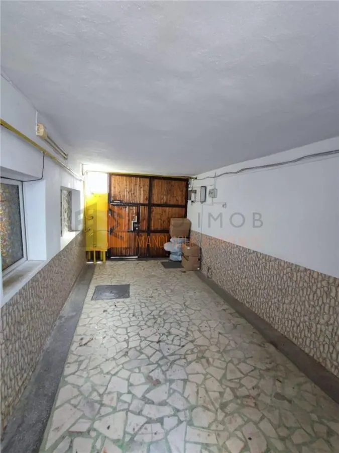 Casa tip parter + mansarda in zona Centru - foto 21