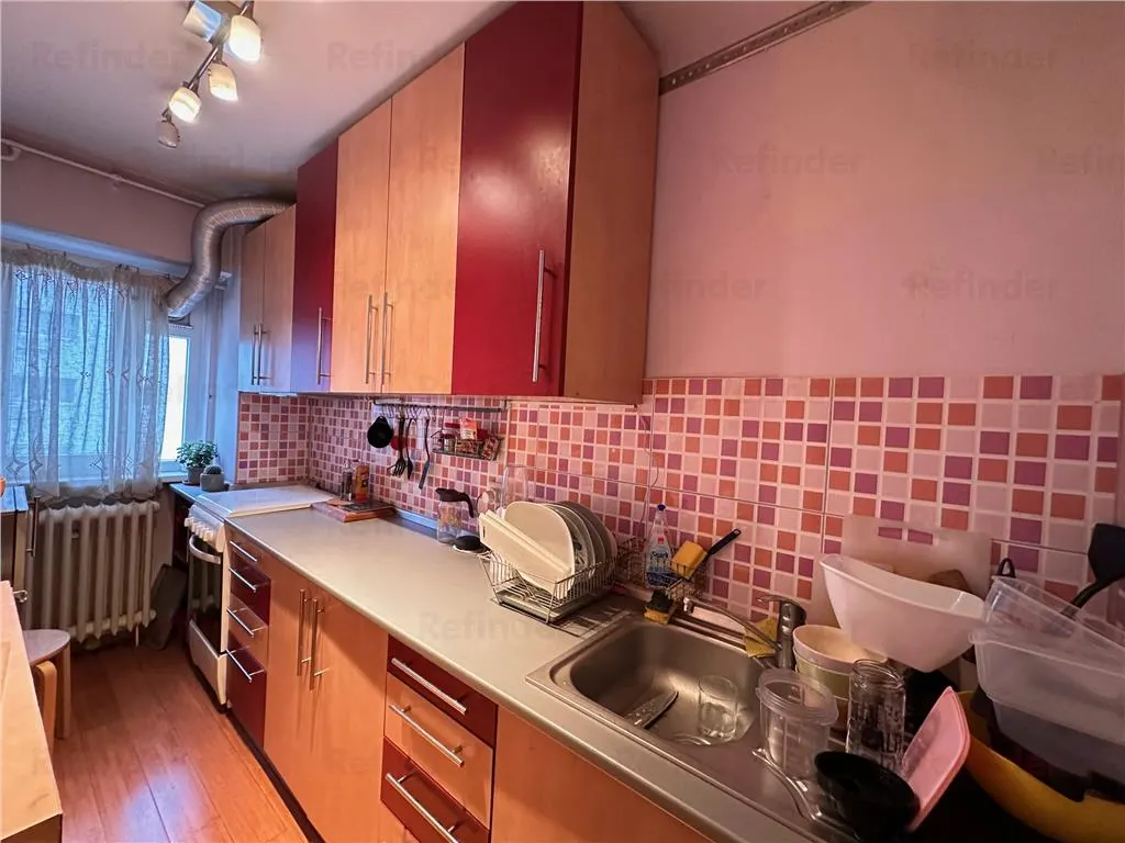 Vanzare garsoniera 40 mp | Piata Alba Iulia - Traian Popovici| mobilata si utilata | - foto 8