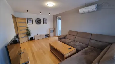 Apartament de 2 camere in complexul rezidential Urban zona Coresi - foto 3