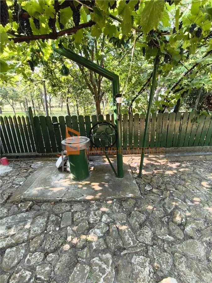 Casa tip parter cu teren generos zona Clondiru - foto 15