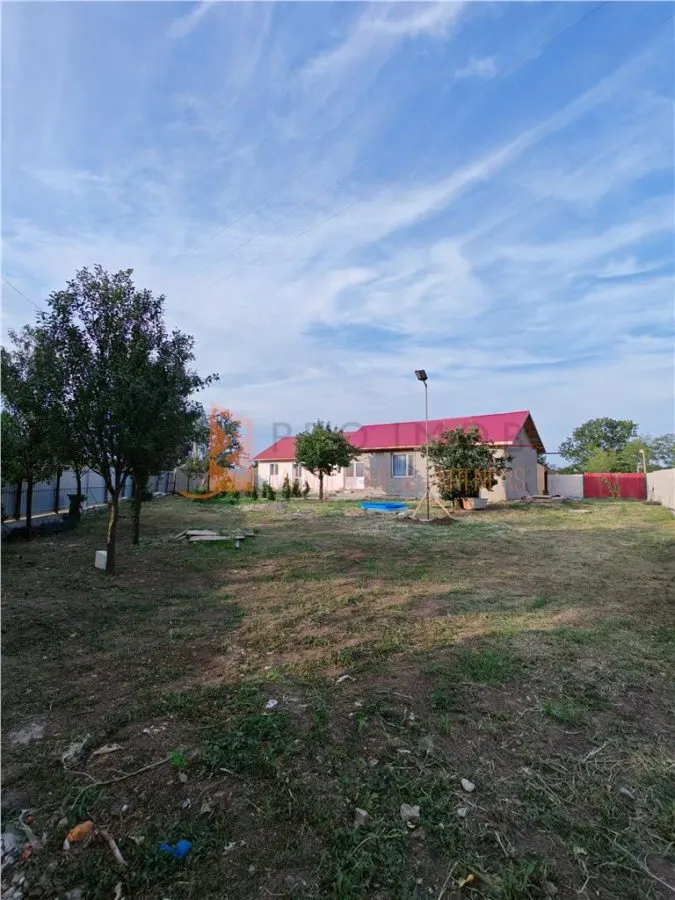 EXCLUSIVITATE! Casa moderna cu teren generos zona Mihailesti - foto 15