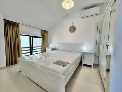 Apartament cu 3 Camere Modern si Central de Inchiriat - foto 5