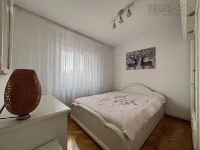 3 Camere decomandat in bloc tip vila Central, cu 2 Parcari - foto 6