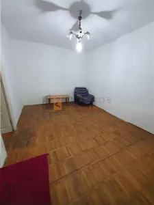 Casa tip parter + teren zona Centru - foto 2