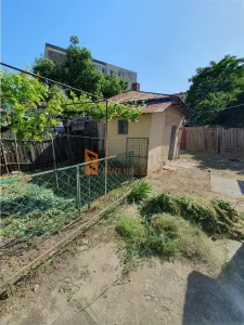 Casa tip parter + teren zona Centru - foto 9