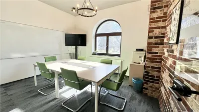 Cladire ultracentrala pretabila centru medical I birouri â€“ Brasov | Lift | Parcare proprie - foto 17