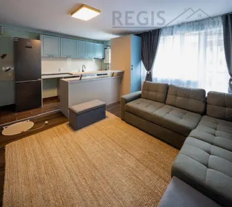 Apartament de 3 camere zona Tractorul - Brasov
