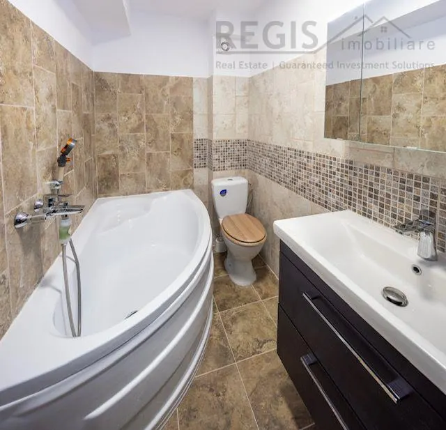 Apartament de 3 camere zona Tractorul - foto 7