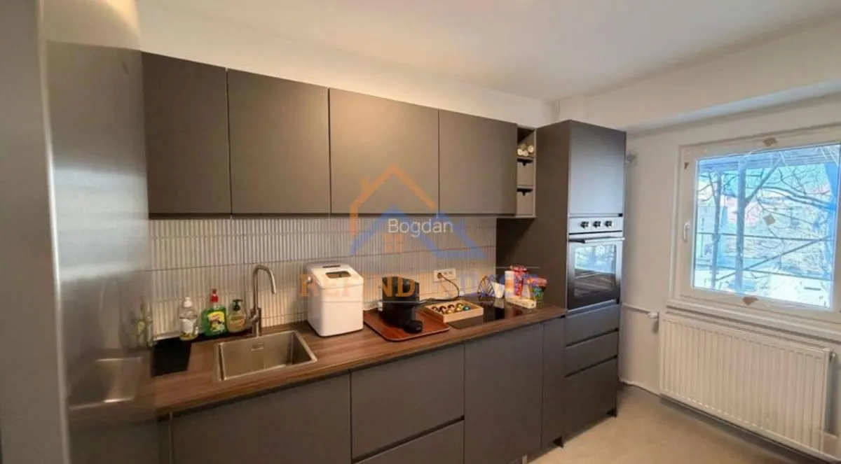 Apartament de vanzare cu 3 camere, zona Calea Calarasilor - Matei Basarab - foto 8