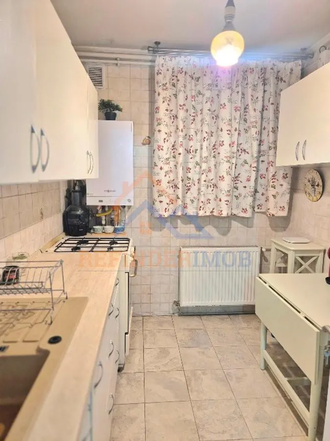 Apartament de vanzare cu 3 camere, zona Titan - Metrou Nicolae Grigorescu - foto 7