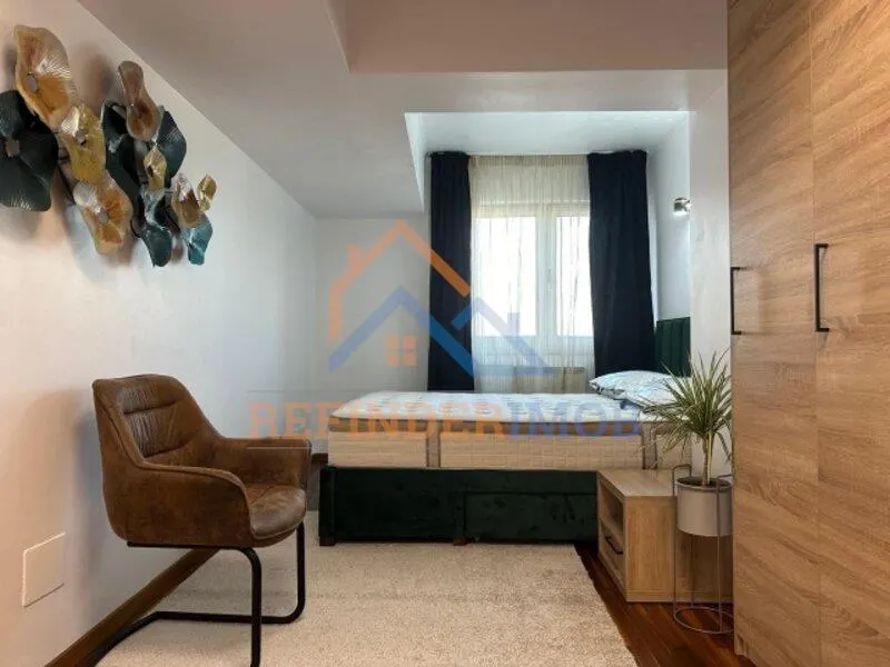 Apartament de vanzare cu 2 camere, suprafata de 77mp, zona Unirii - foto 2