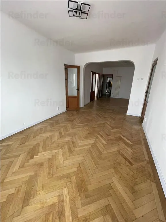 apartament 3 camere Piata Muncii, la 1 minut de gura de metrou, 90mp utili ,etaj 5/8, vedere spate, centrala proprie, lift, amenajat. - foto 8