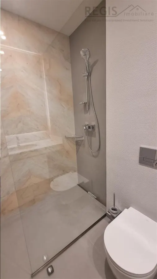 Apartament de 3 camere , totul inclus , zona Centrul Istoric  Comision  0 - foto 7