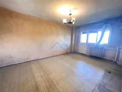 Apartament 3 camere, bloc 1980 - Drumul Taberei - Metrou Valea Ialomitei - foto 4