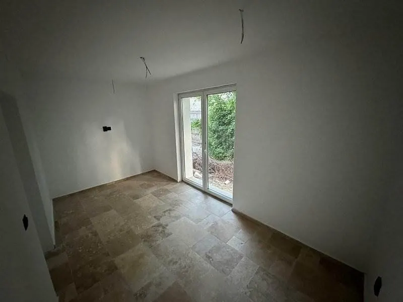 Apartament renovat in casa Central-Iuliu Maniu, Brasov - foto 3