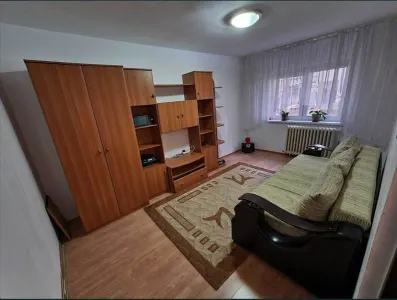 Apartament 3 camere, 2 bai Centrul Civic - foto 4