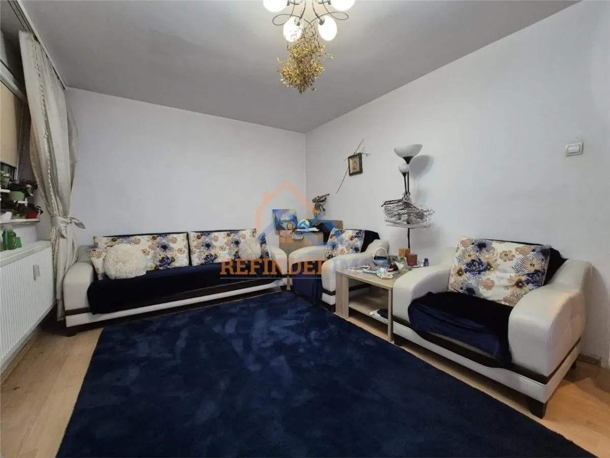 Apartament de vanzare cu 3 camere, zona Dristor - foto 1