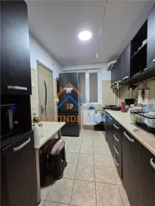 Apartament de vanzare cu 3 camere, zona Dristor - foto 9