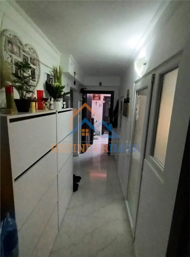Apartament cu 3 camere transformat in 2 camere, zona Nerva Traian - foto 10