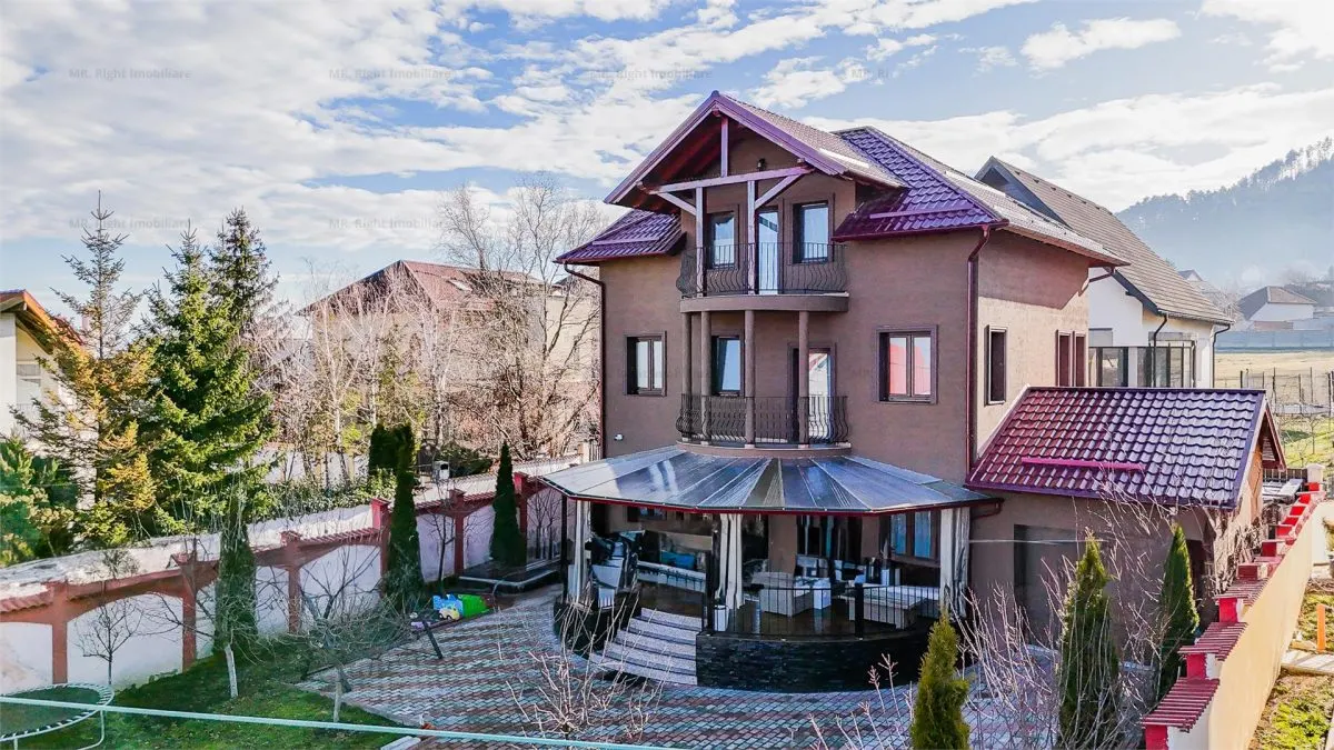 Vila superba cu 5 camere si 4 bai Bunloc Brasov Comision 0% - foto 16