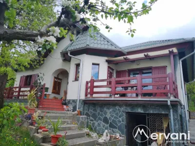 Casa de vanzare/ inchiriat in Poiana Campina - Poiana Campina