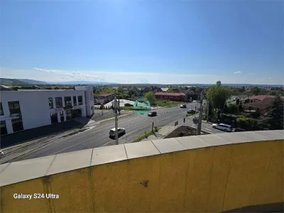 Vand apartament cu 4 camere, 94 mp, etaj 2, cartier Unirii - foto 14