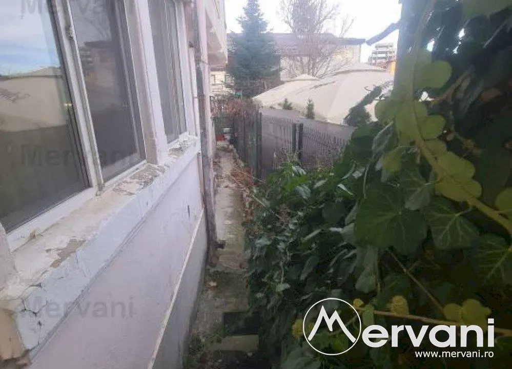Apartament cu 3 camere de vanzare in Campina - foto 7