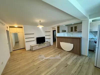Apartament 3 camere, 76mp,  la 2 min de Palas, Parcare inclusă - foto 2