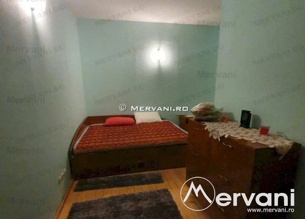 Casa  de vanzare in Comarnic (zona Ghiosesti) - foto 5