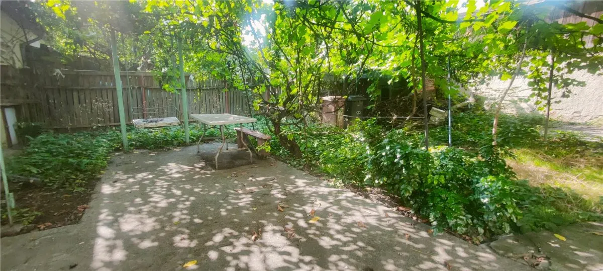 GARA CENTRU PIATA UNIRII TEREN 377 MP CU CASA - foto 3