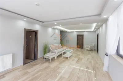 VILA DE INCHIRIAT | 11 CAMERE | 650 MP | ORADEA | BIHOR - Oradea