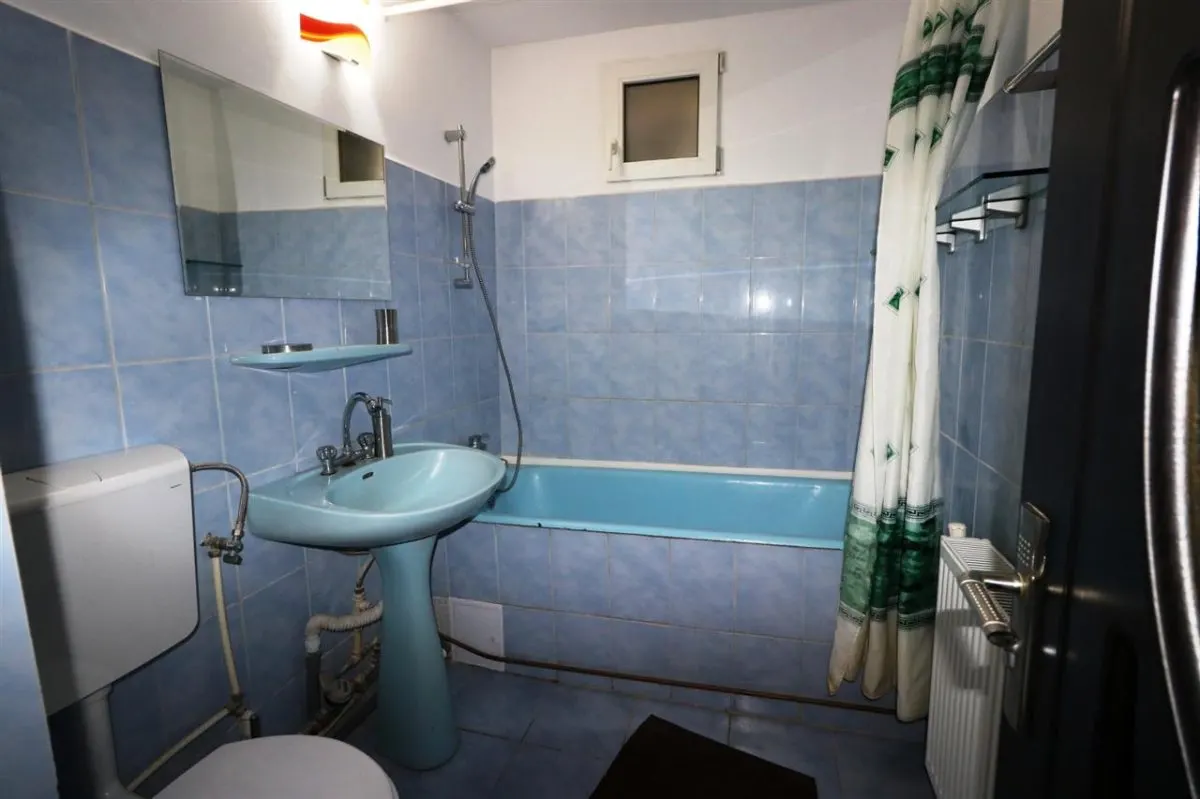 Apartament 2 camere Nicolina prima statie din Podu Ros - foto 12