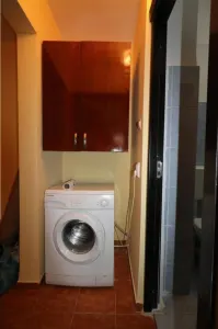 Apartament 2 camere Nicolina prima statie din Podu Ros - foto 15