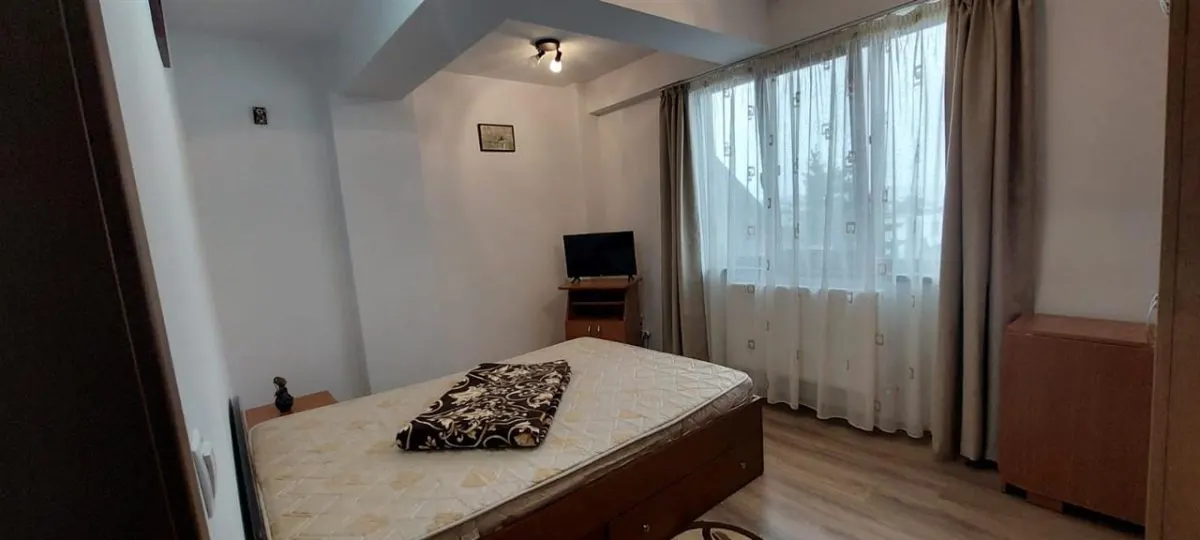 APARTAMENT 2 CAMERE VALEA LUPULUI 360 EURO - foto 10