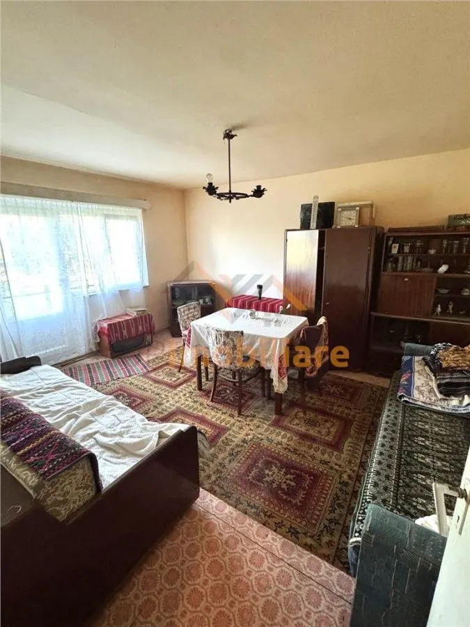 APARTAMENT CU 4 CAMERE,VOIVOZI - foto 2