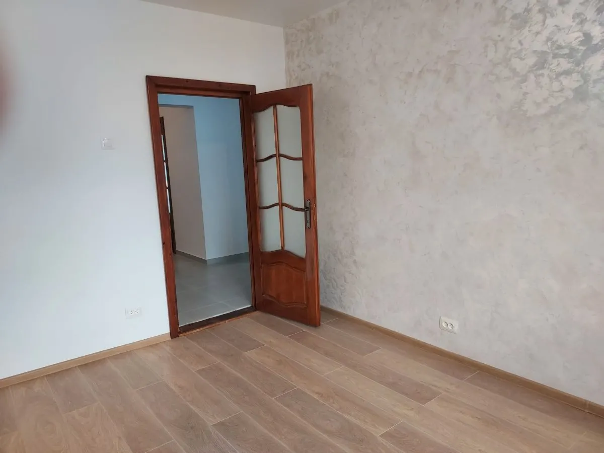 Apartament Pacurari 3 Camere Bloc 1990 - foto 4