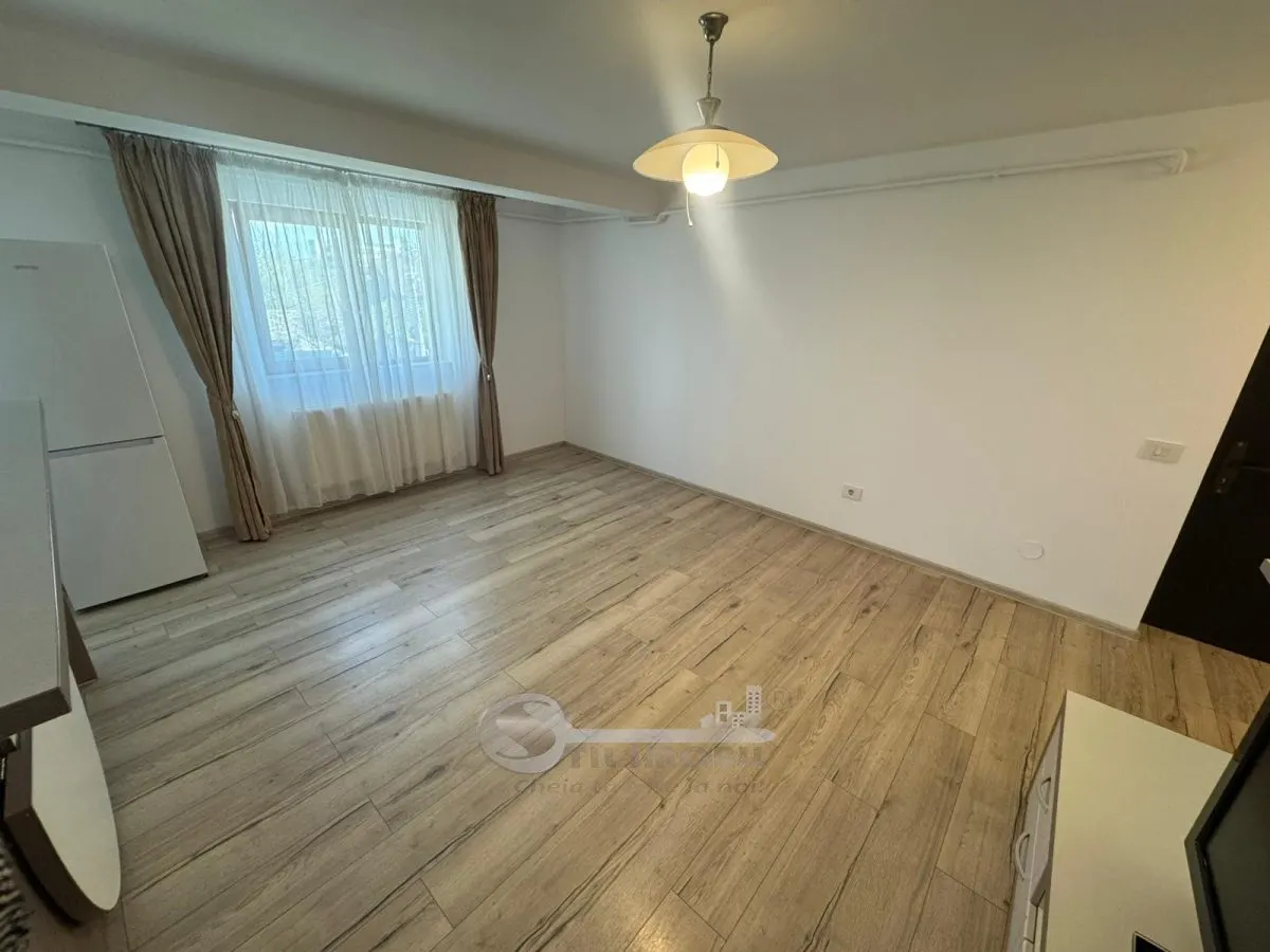 Ap 3 camere decomandat | Etaj 1I 76 mp| Lângă Palas |Parcare inclusa| Ideal investiţie - foto 11