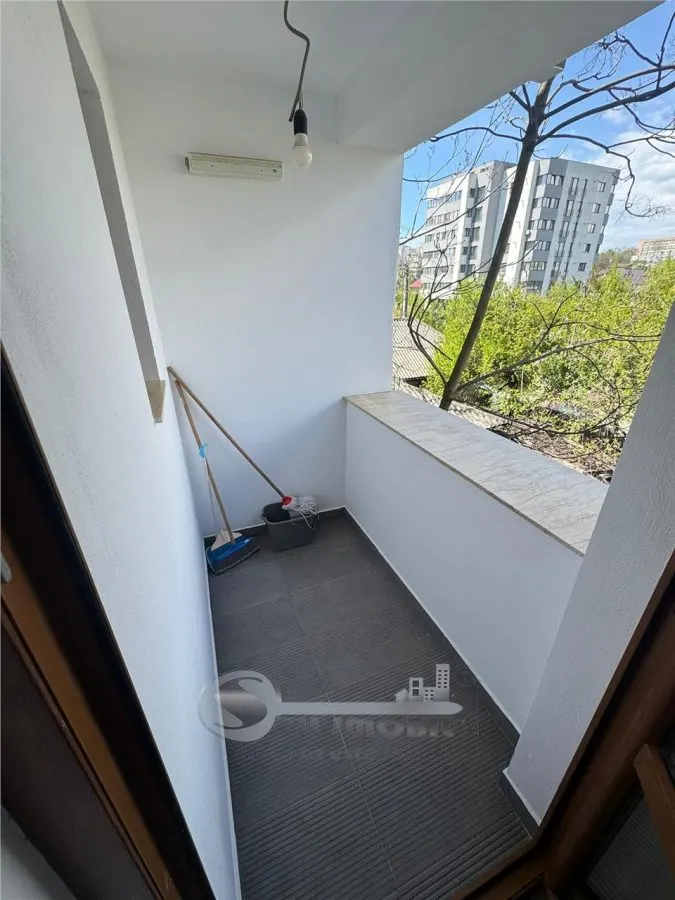 Ap 3 camere decomandat | Etaj 1I 76 mp| Lângă Palas |Parcare inclusa| Ideal investiţie - foto 13