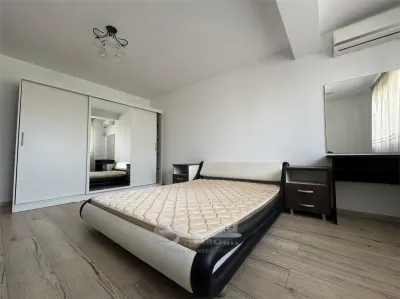 Ap 3 camere decomandat | Etaj 1I 76 mp| Lângă Palas |Parcare inclusa| Ideal investiţie - foto 7