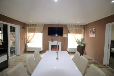 MIROSLAVA CASA EXCLUSIVISTA LA CHEIE LUX STIL MEDITERANEAN MOBILATA - foto 12