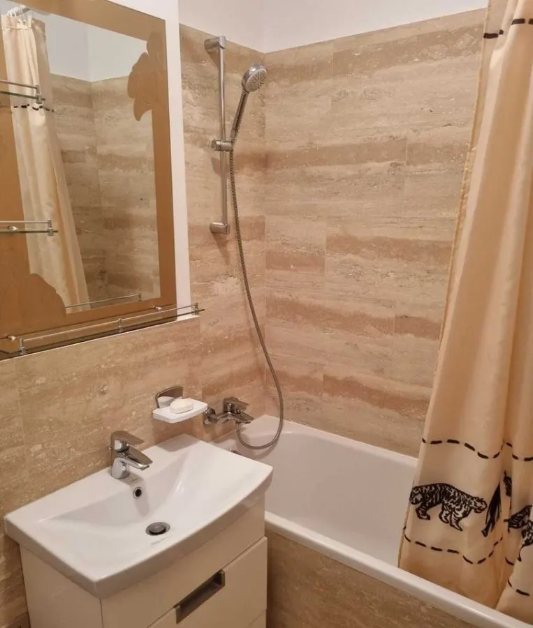 Apartament 2 camere Newton Nicolina - foto 4