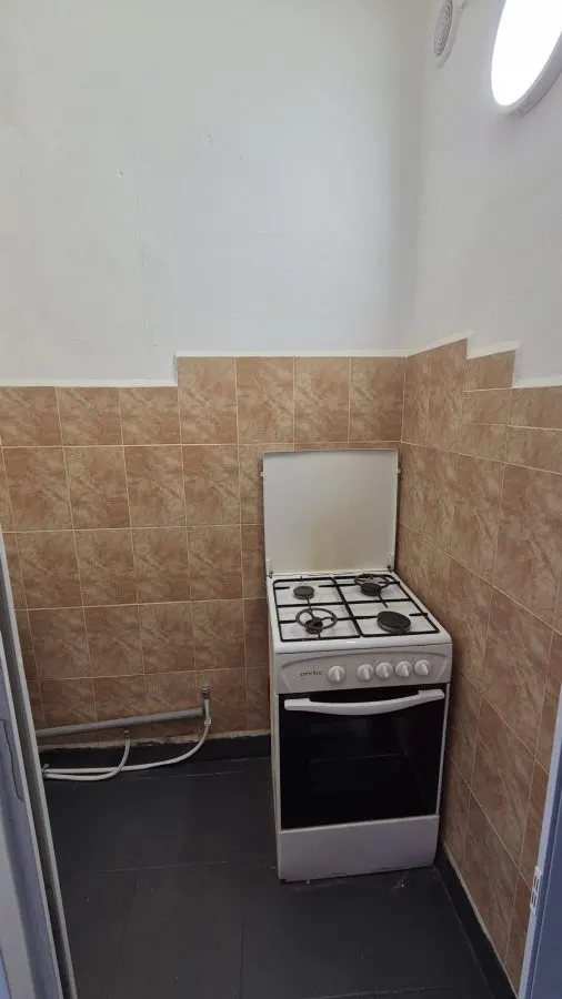 GARSONIERA LIBERA ETAJ 2 DIN 3 BAZA 3 - foto 12