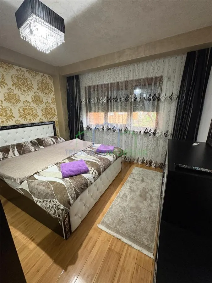 Apartament 4 camere Decebal - foto 3