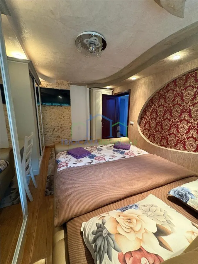 Apartament 4 camere Decebal - foto 8