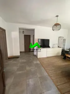 Casa de vanzare singur in curte Zona Cisnadie - Cisnadie