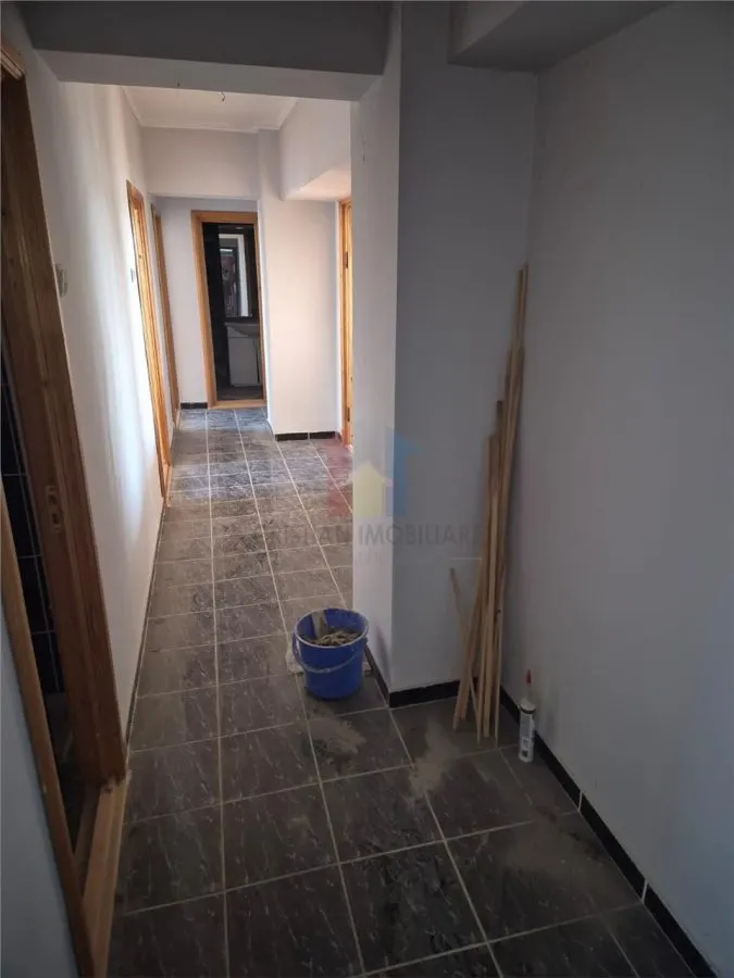 LIBER! 4 camere transformat in 3 camere,  Spatios 100mp, Bariera - foto 5