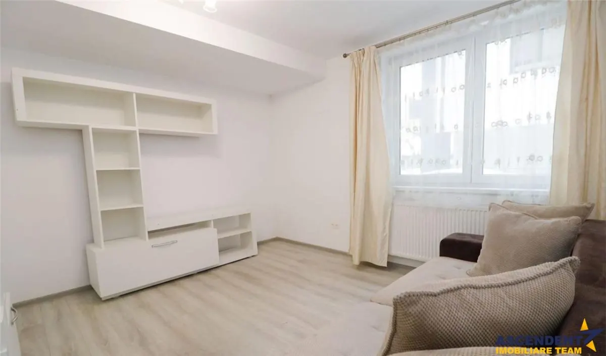 3D!Studio cochet si aerisit,regim vila, parcare privata,Tractorul,Brasov: investitional/ rezidential - foto 14