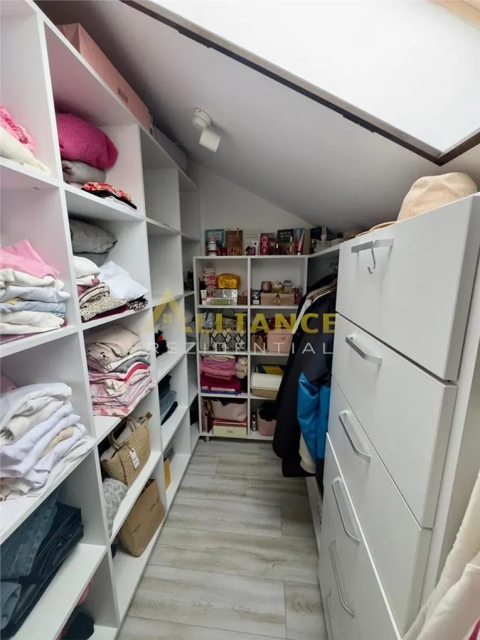 Vila individuala P+M - 5 camere - 3 bai - teren 400mp - foto 19
